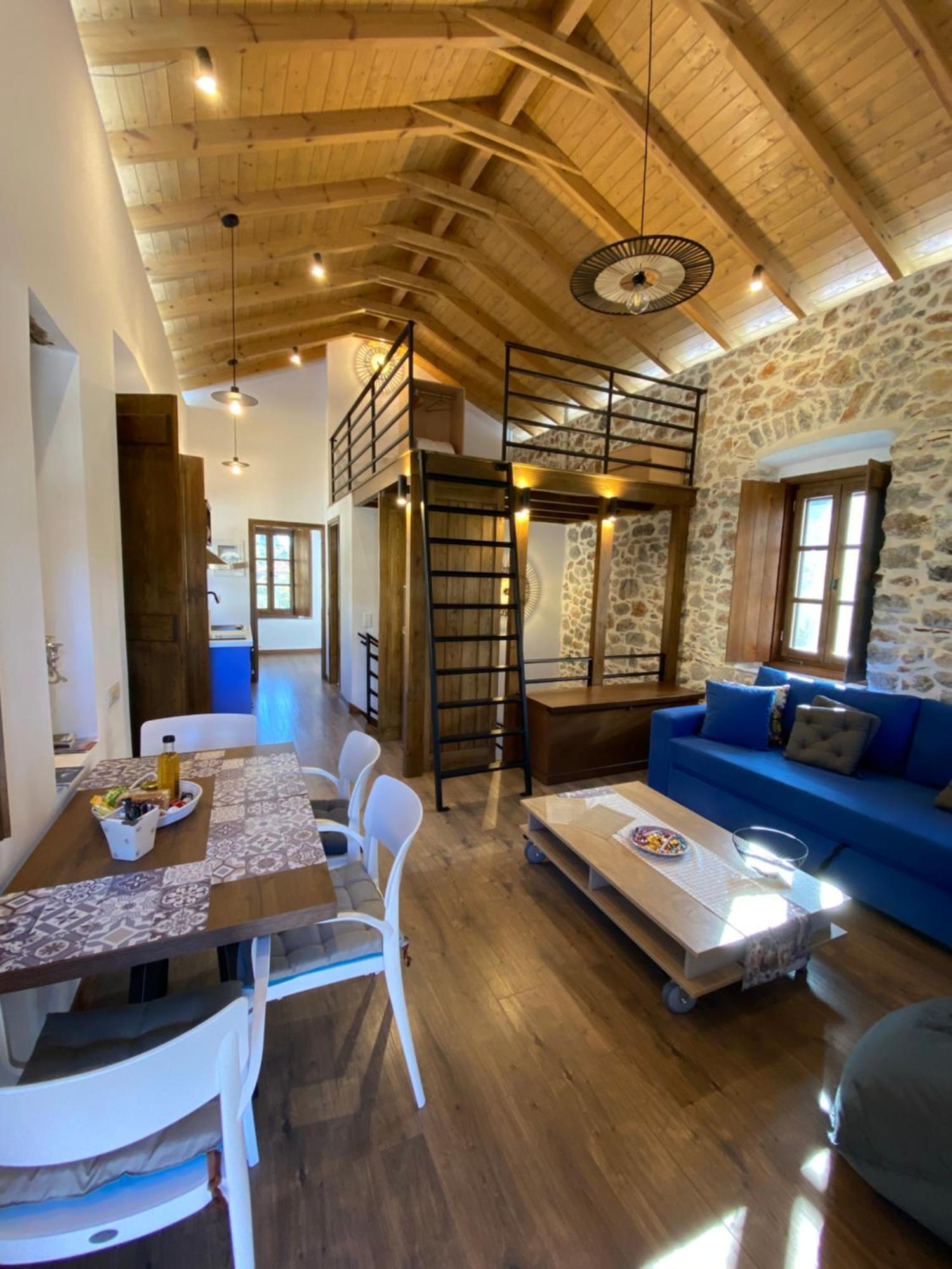 Indigo Leonidion Apartment ภายนอก รูปภาพ